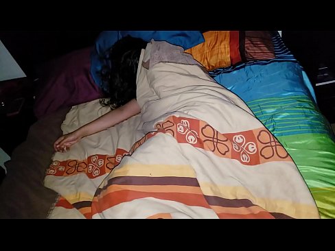 ❤️ UStepson ethuka umama wakhe omncinci ngoxa elele. kumanyala xh.xxxifuck.ru ❌️